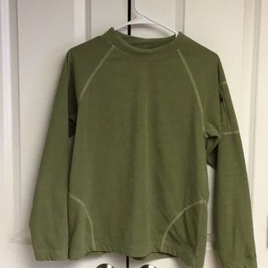 Women’s Cabela’s pull over plush top/sweatshirt.